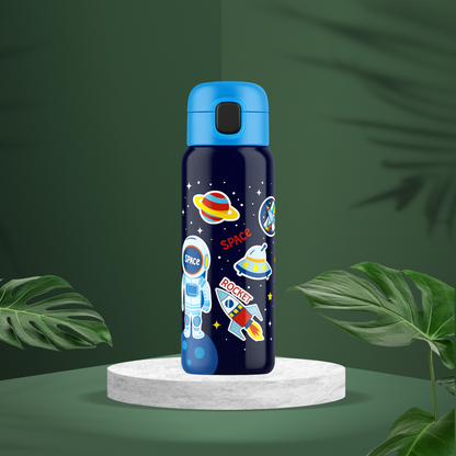 Space Theme Kids Water Bottle – Astronaut Design with Straw(800ML) | Kiddospedia - Kiddospedia